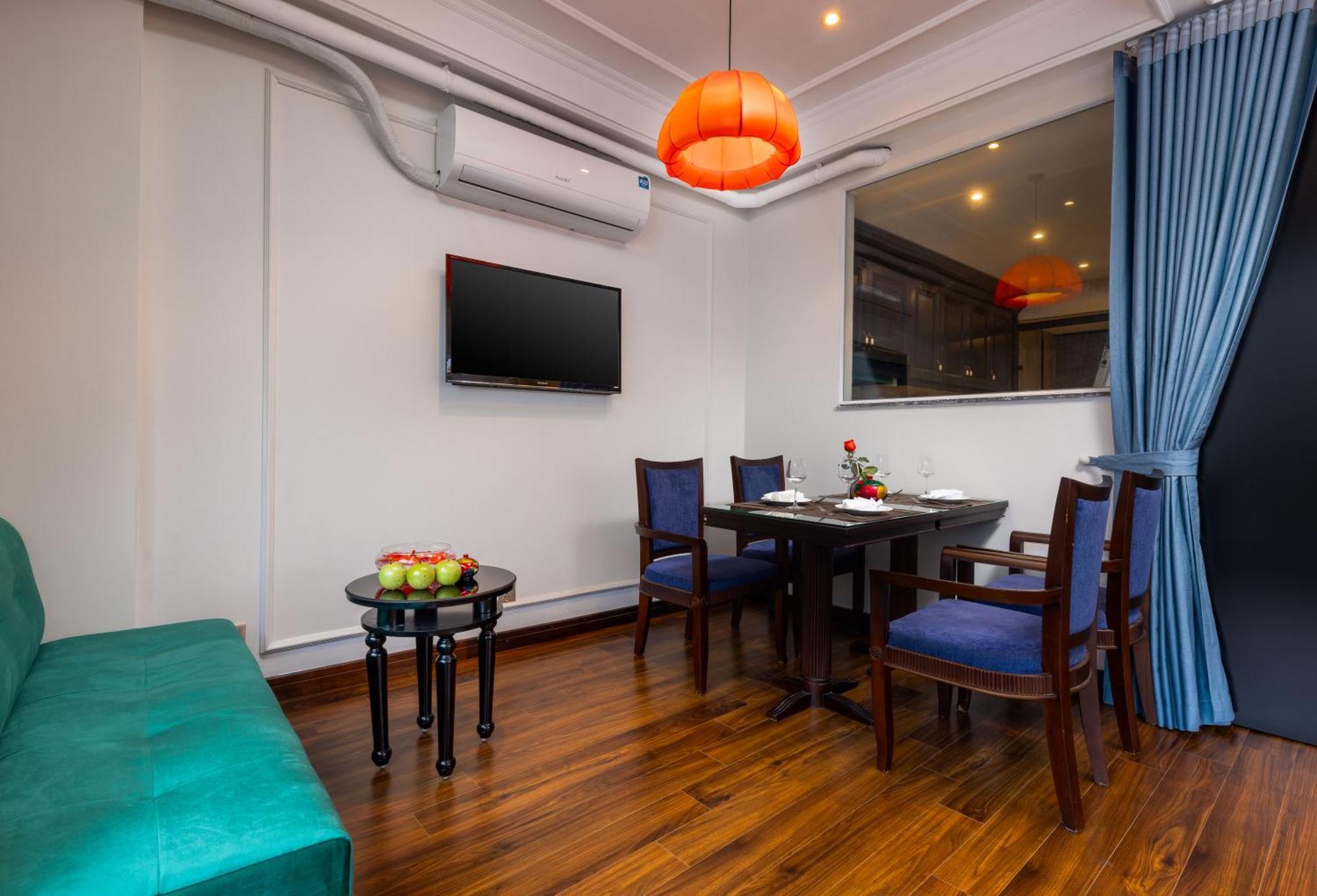 Golden Legend Boutique Hotel — Photos 2